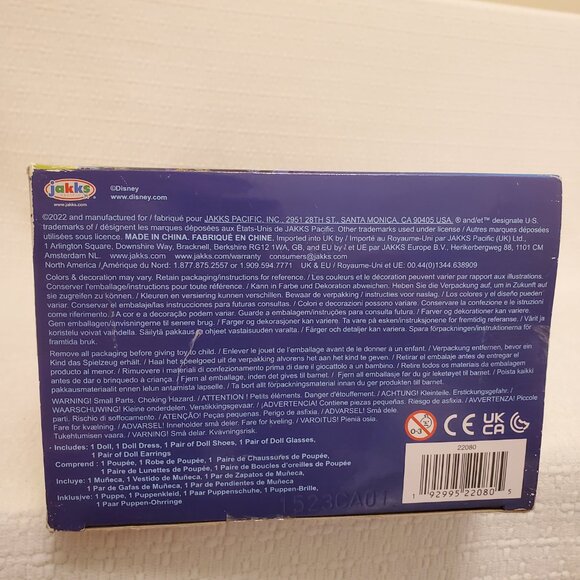 NEW Disney Encanto Mirabel Madrigal Doll - 14" - Picture 11 of 12